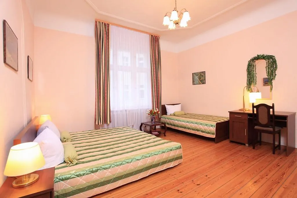 Hotel Central Inn Am Hauptbahnhof Pension Berlin 2*,  Tyskland