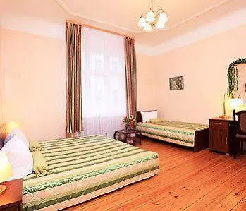 Hotel Central Inn Am Hauptbahnhof Pension Berlin